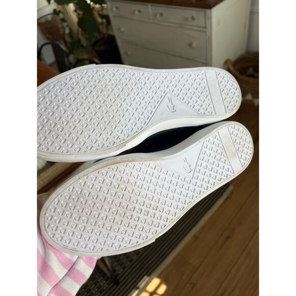 Lacoste womens 8.5 black leather sneakers - Picture 3 of 4